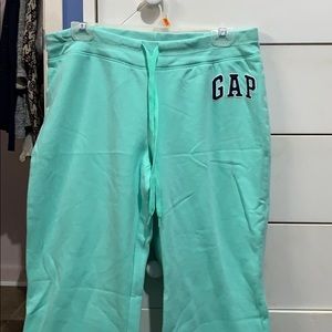 gap sweatpants